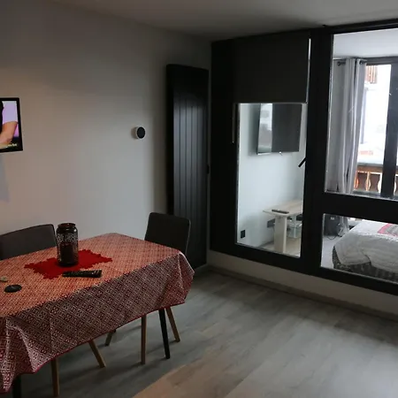 Val Tho - New - In - Near Slalom Apartament Val Thorens