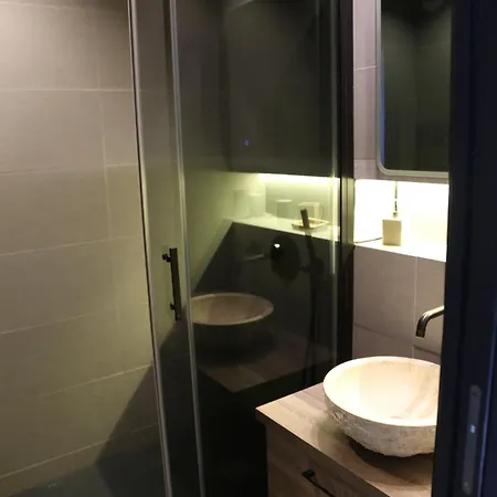 Val Tho - New - In - Near Slalom